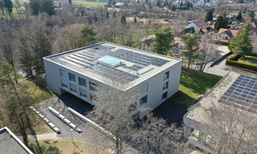Sonnenkraftwerk des Collège des 3 sapins in Echallens
