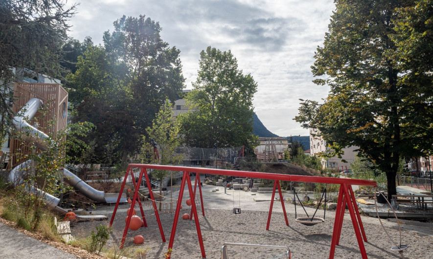 Der neue Spielplatz in der Via Pico in Cassarate. © Stadt Lugano, Abteilung für städtische Räume und öffentliche Grünflächen